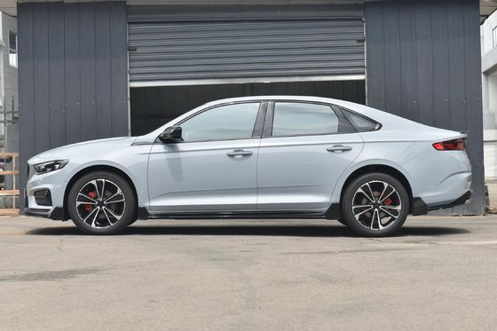 2.0t Fossil Fuel Powered Car Geely Preface 5 Seats Gasoline Petrol Sedan Car