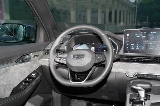 2.0t Fossil Fuel Powered Car Geely Preface 5 Seats Gasoline Petrol Sedan Car