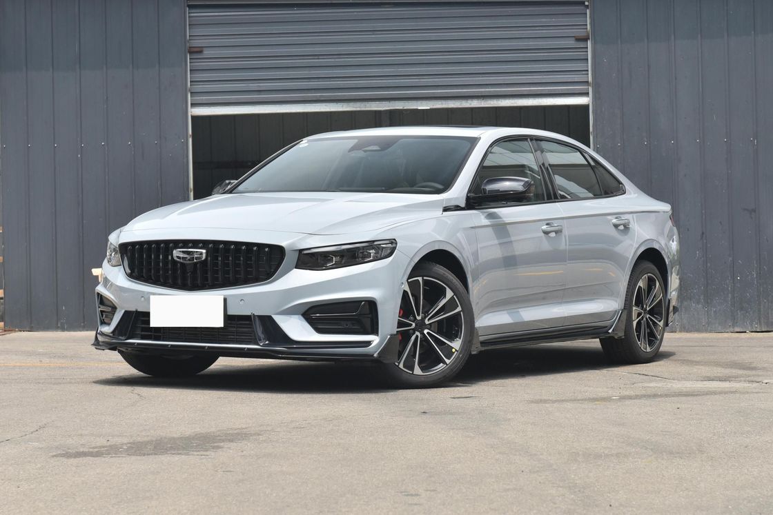 2.0t Fossil Fuel Powered Car Geely Preface 5 Seats Gasoline Petrol Sedan Car