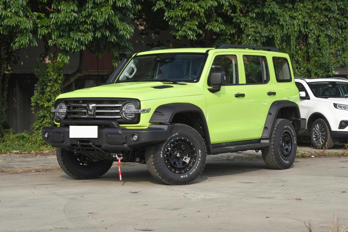  300 2110kg 1.5t Length 4760mm Mileage 25Mpg Truck